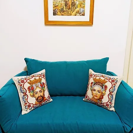 Bed&book 'a Parma * Salemi